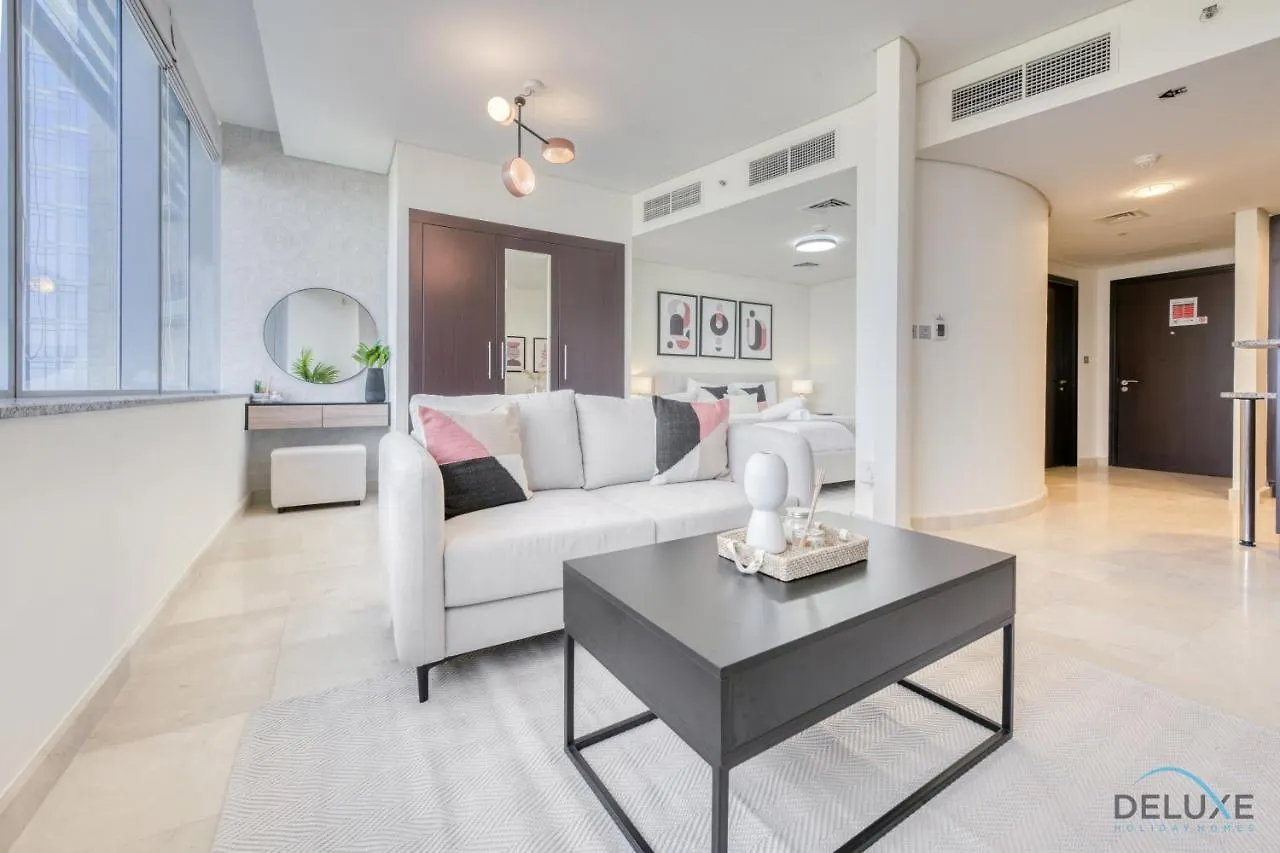 Airy Studio At Sky Gardens Difc By Deluxe Holiday Homes ドバイ アパート