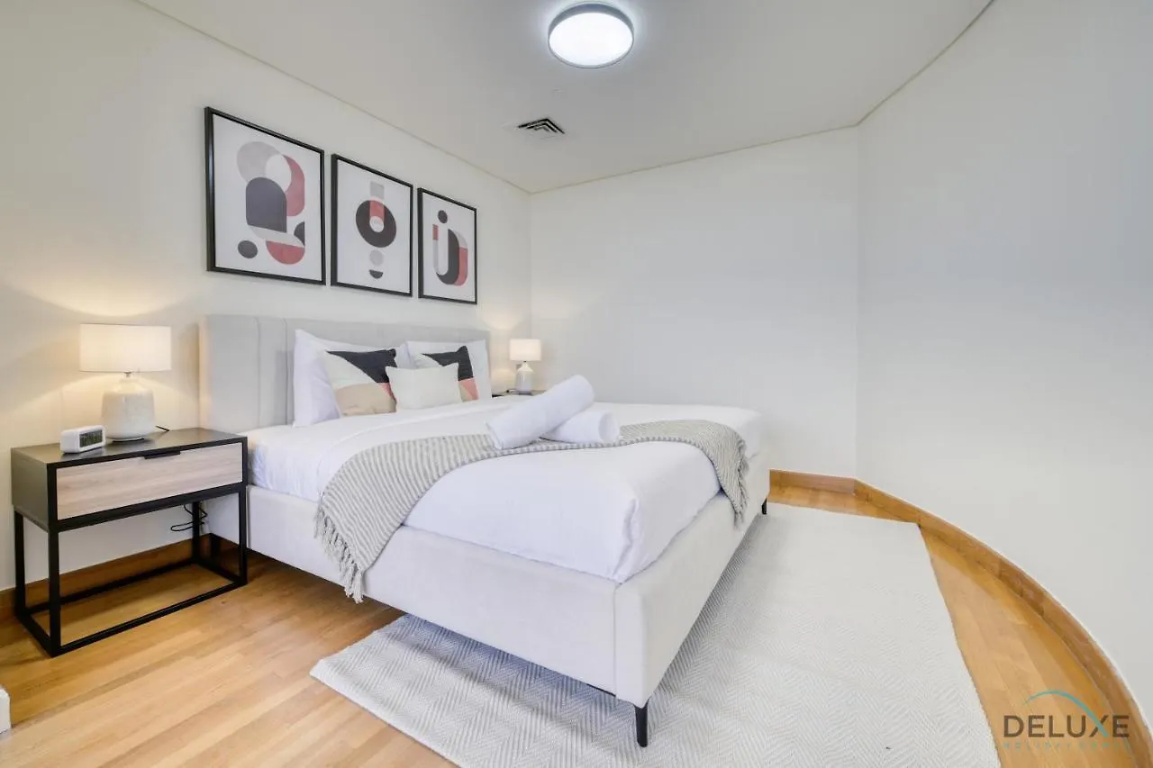 Apartment Airy Studio At Sky Gardens Difc By Deluxe Holiday Homes Dubai
